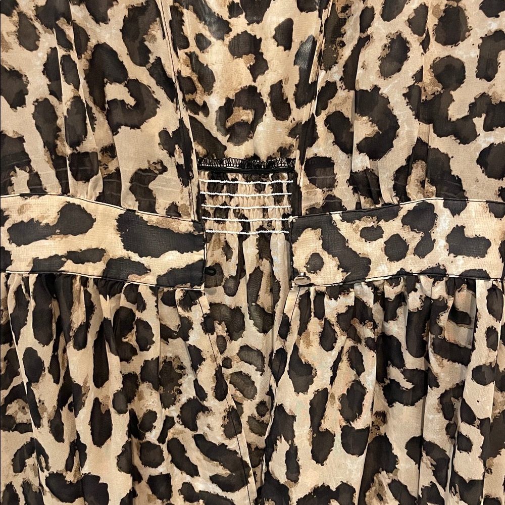 Leopard or Cheetah Print Brown and Black Cover up size Medium - Picture 4 of 8